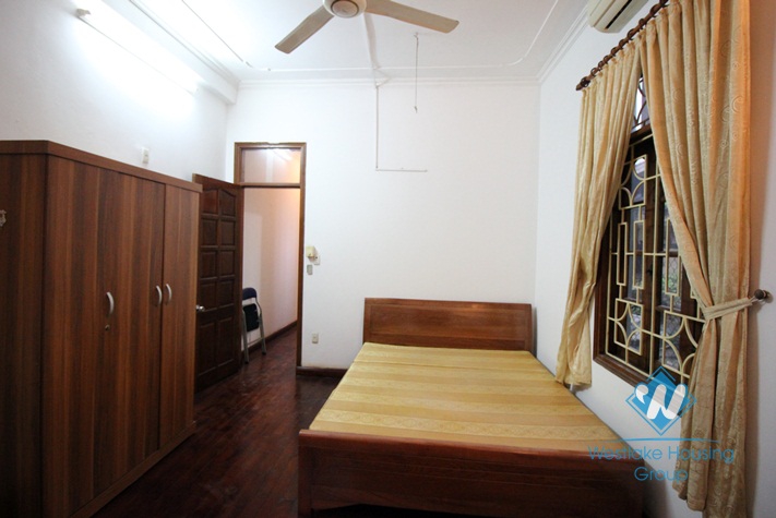 A cosy and good priced house with 4 bedrooms for rent in Tay Ho district